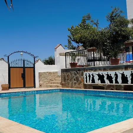 Dreams Bed and breakfast 2*