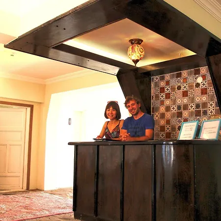 לינה וארוחת בוקר Dreams סלצ'וק