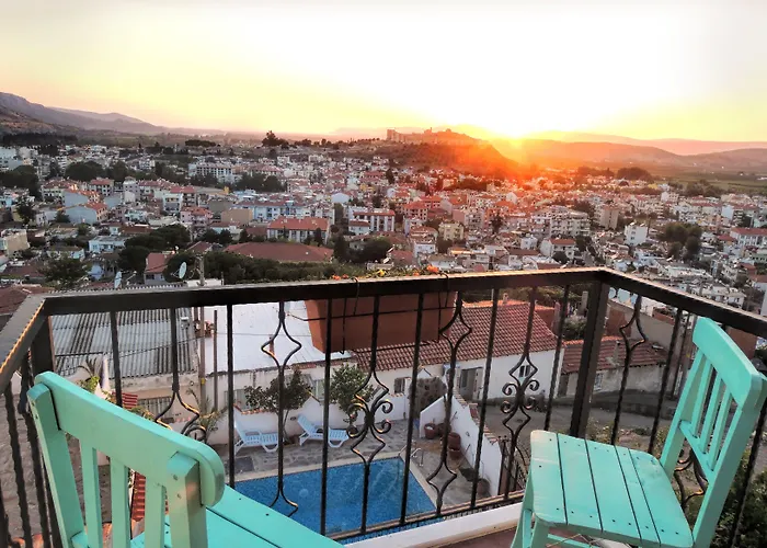 Bed & Breakfast Dreams 4*