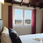 Oda ve Kahvaltı Dreams 4*